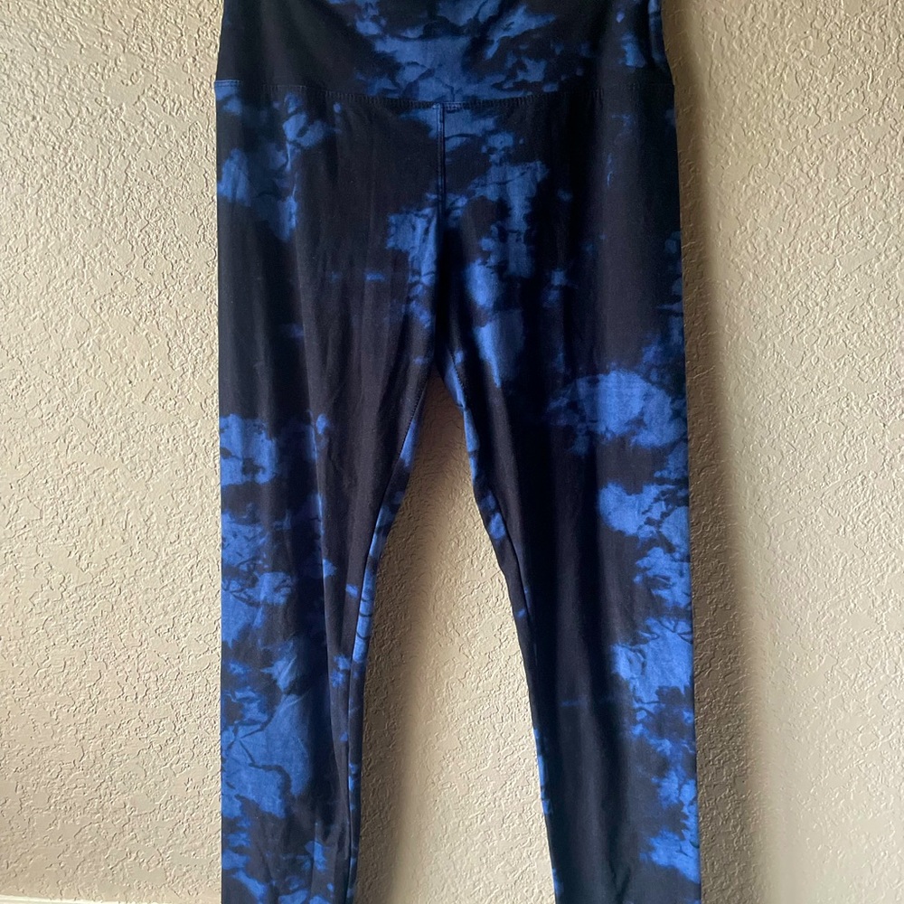 High Waisted Legging - One Size